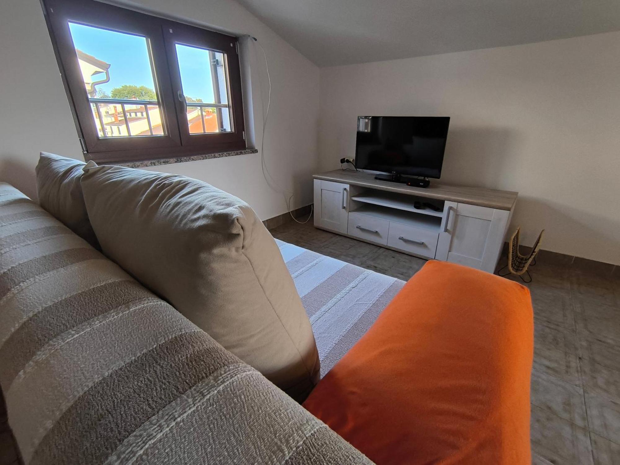Apartment Jal 로비니 외부 사진